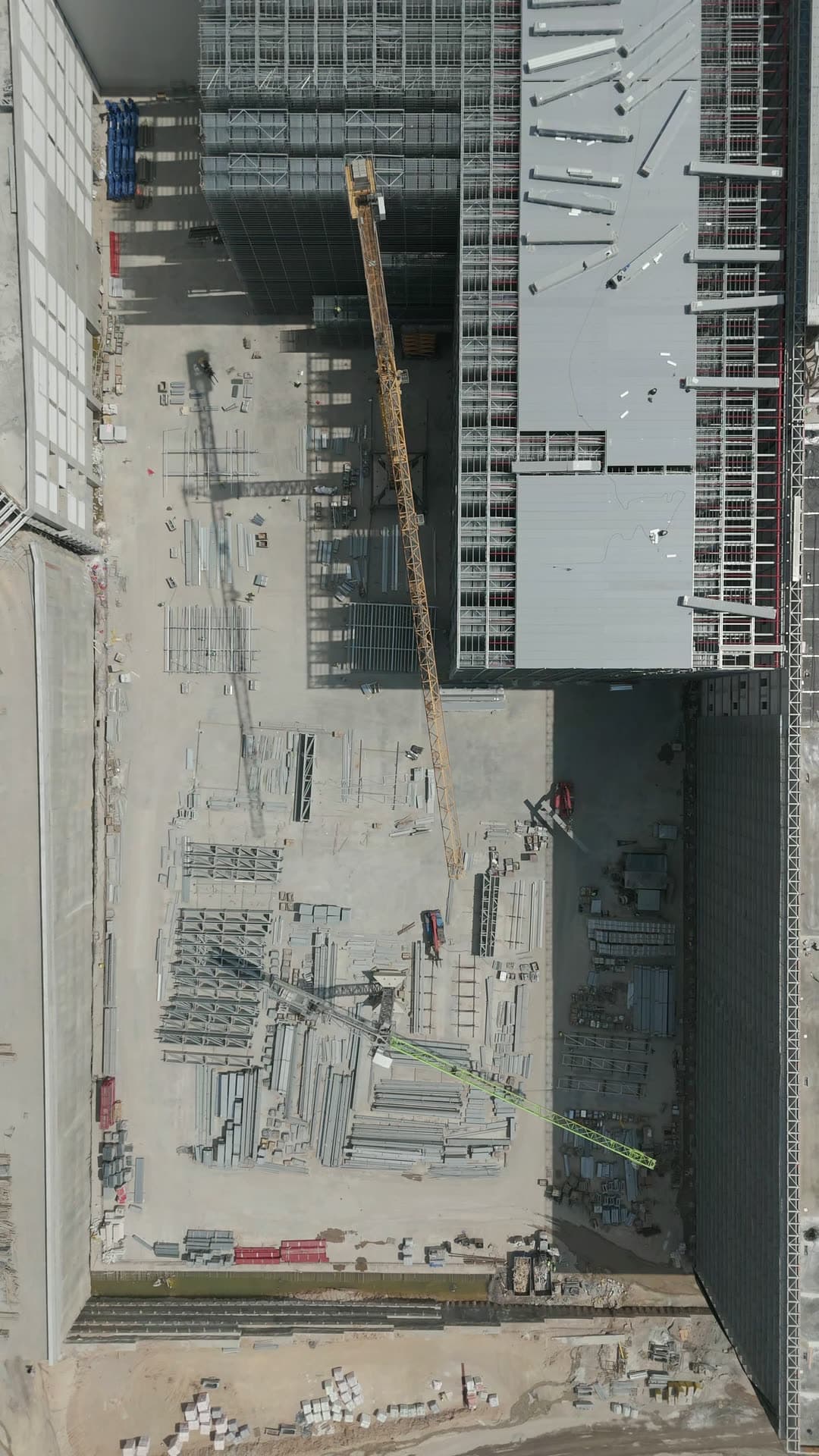 Aerial view of steel racking installation on an Artifex Çelik site
