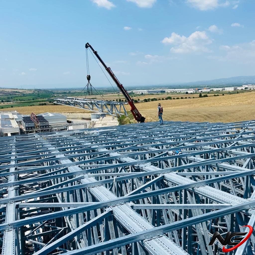 Top level of the racking system and a mobile crane at the Lezita facility
